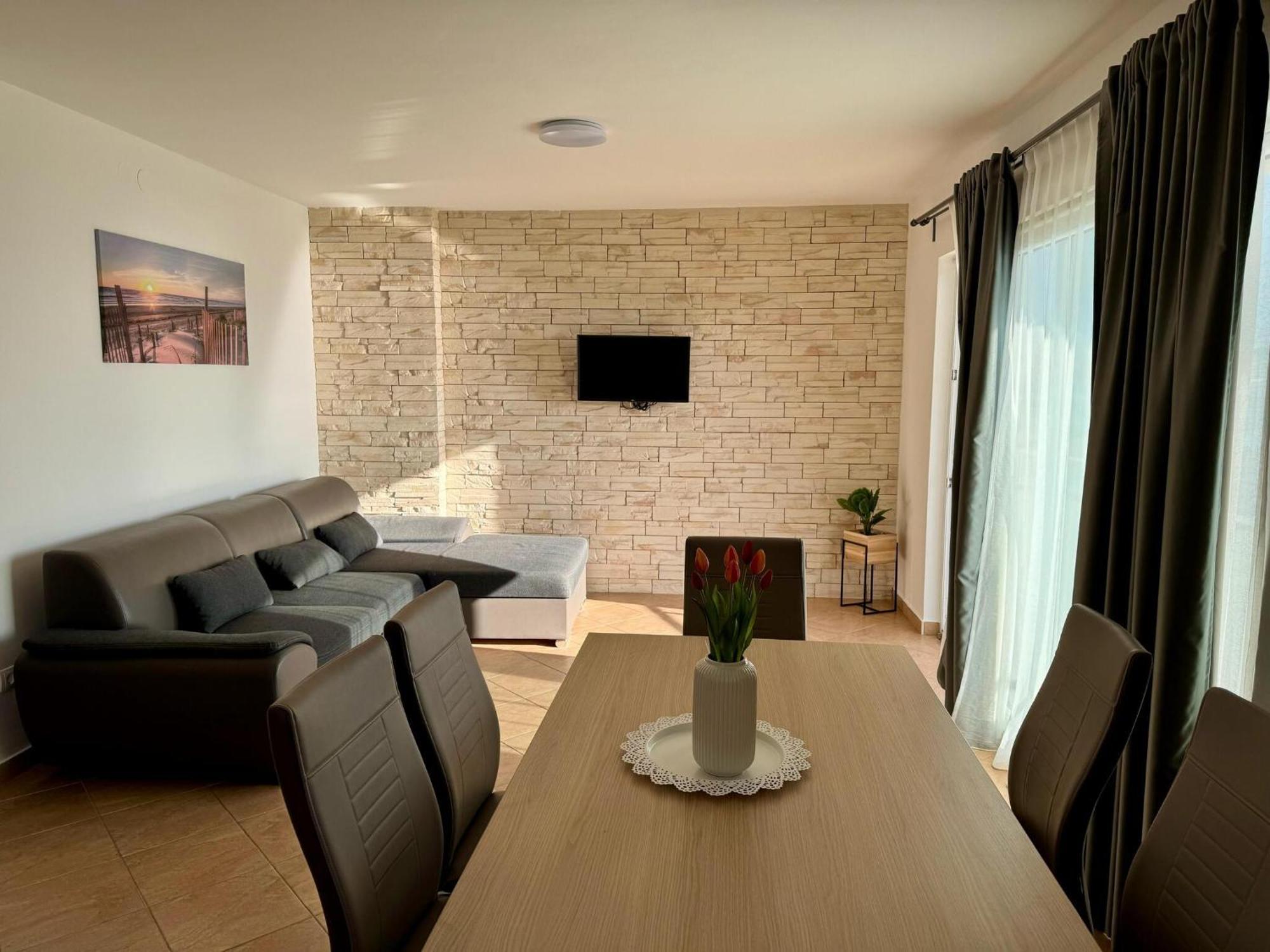 Apartments Franko Povljana Δωμάτιο φωτογραφία