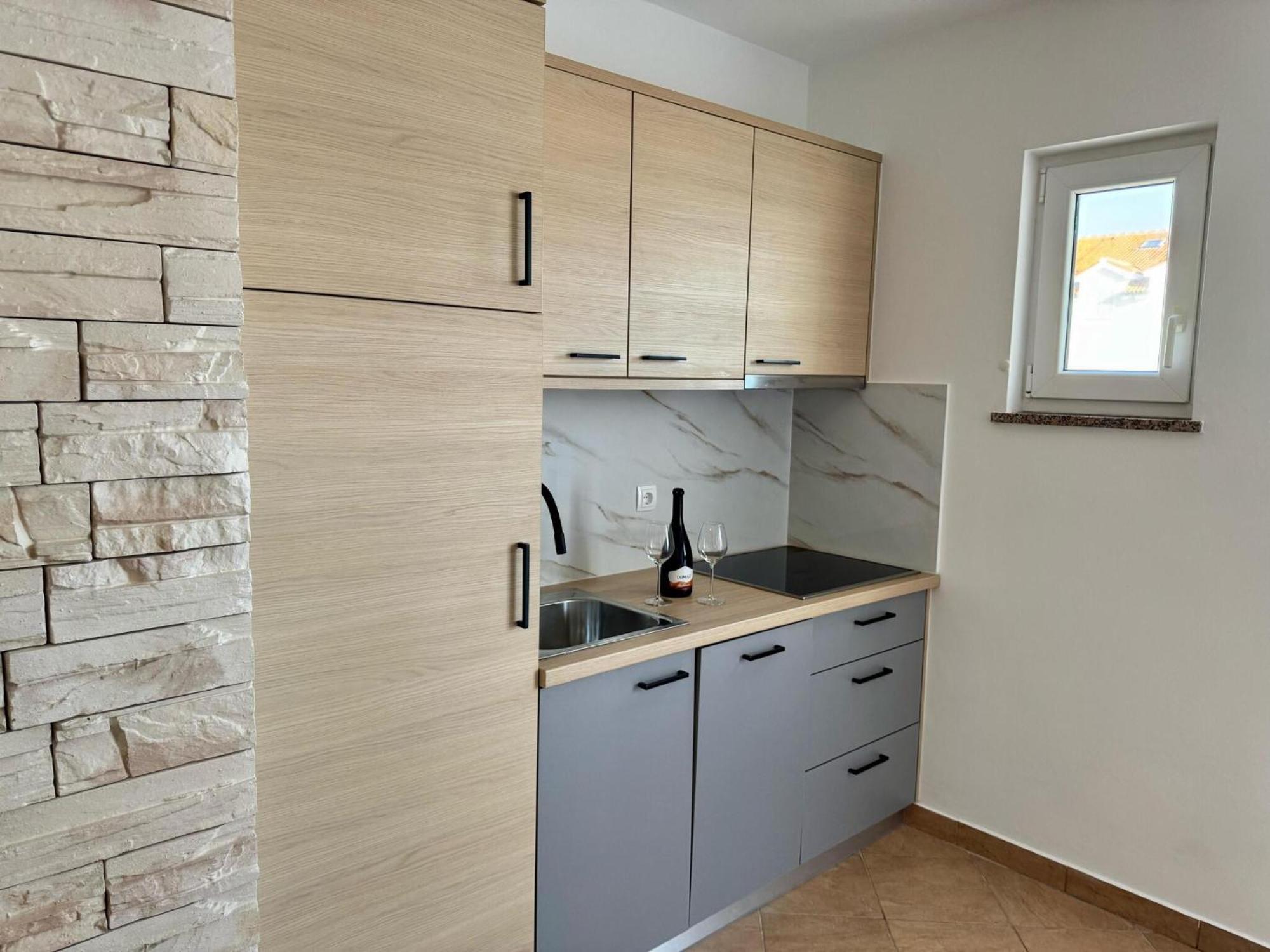 Apartments Franko Povljana Δωμάτιο φωτογραφία