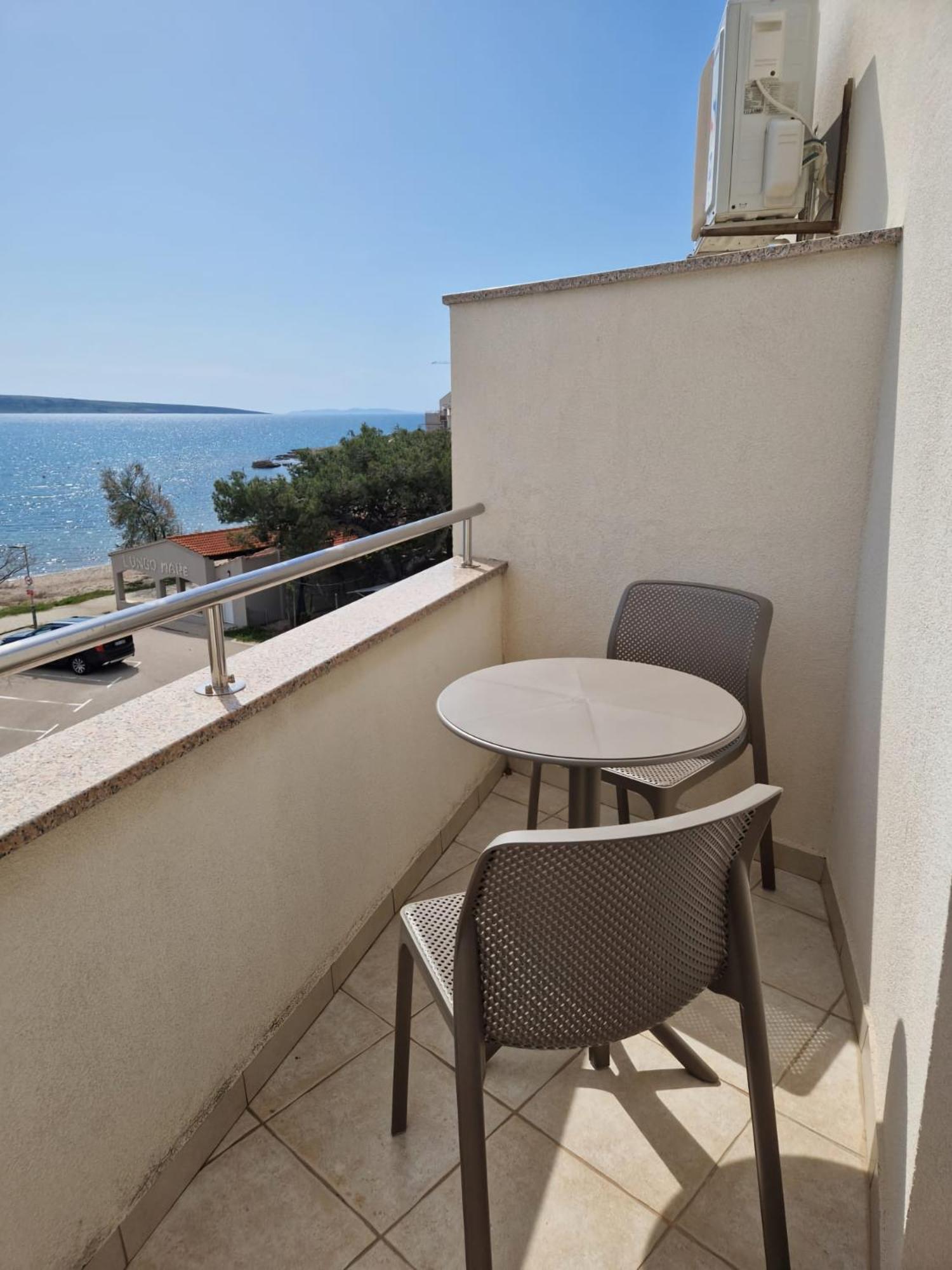 Apartments Franko Povljana Εξωτερικό φωτογραφία